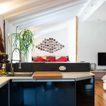 Apartment Charmingloft Avenida Large And Stylish Lisbon