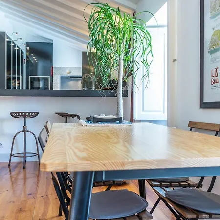 Charmingloft Avenida Large And Stylish Апартаменты Лиссабон