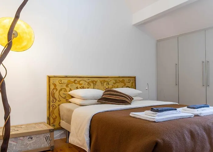 Lejlighed Charmingloft Avenida Large And Stylish